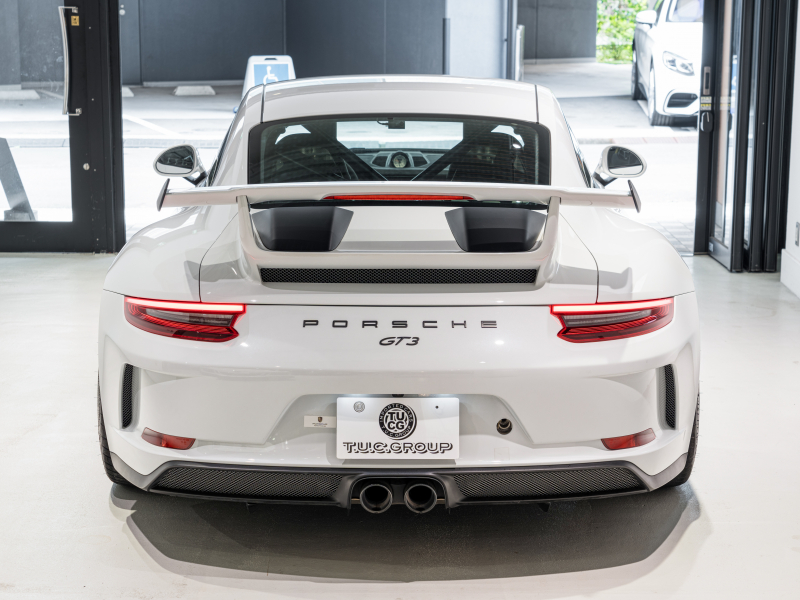 ポルシェ 911(Type991.2) GT3 ｸﾗﾌﾞｽﾎﾟｰﾂ&ｽﾎﾟｰﾂｸﾛﾉPKG　正規D車 ﾌﾛﾝﾄﾘﾌﾄ ﾚｻﾞｰｲﾝﾃﾘｱ ﾌﾙﾊﾞｹｯﾄｼｰﾄ 純正PCMﾅﾋﾞ ﾘﾊﾞｰｼﾝｸﾞｶﾒﾗ CarPlay ｷｬﾗﾗﾎﾜｲﾄ　2年保証