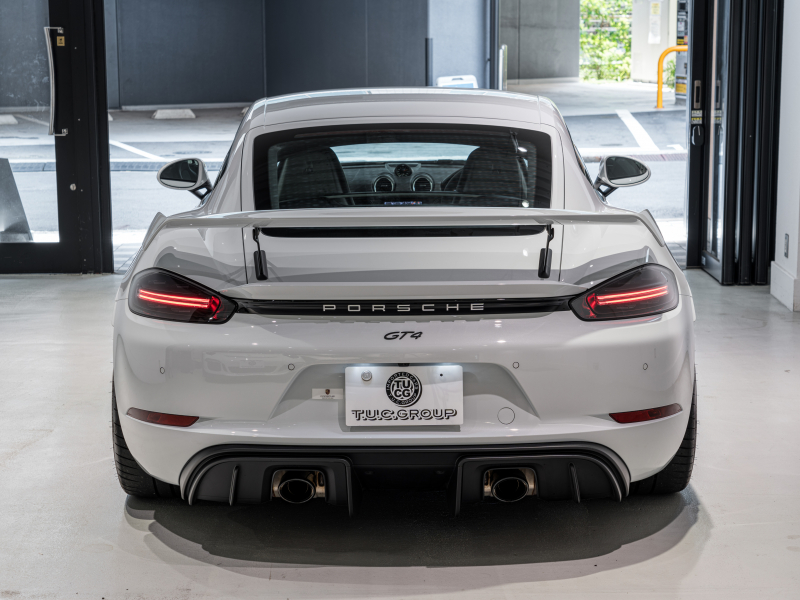 ポルシェ 718 ケイマン GT4 6MT クロノPKG 正規D車 1オーナー 右H レザーインテリアPKG PCMナビ Bカメラ CarPlay キセノンヘッドライト スポーツEX OPカラー 2年保証