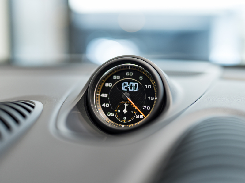 ポルシェ 718 ケイマン GT4 6MT クロノPKG 正規D車 1オーナー 右H レザーインテリアPKG PCMナビ Bカメラ CarPlay キセノンヘッドライト スポーツEX OPカラー 2年保証