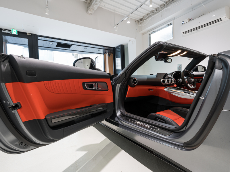 AMG GTS ロードスター 正規D車 後期 OPカラー AMGダイナミックプラス&パフォーマンスシートPKG シートヒーター&ベンチレーター 純正ナビTV バックカメラ Burmesterハイエンド リアアクスル 19&20インチAW 2年保証