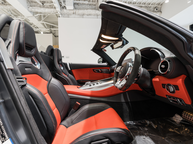 AMG GTS ロードスター 正規D車 後期 OPカラー AMGダイナミックプラス&パフォーマンスシートPKG シートヒーター&ベンチレーター 純正ナビTV バックカメラ Burmesterハイエンド リアアクスル 19&20インチAW 2年保証