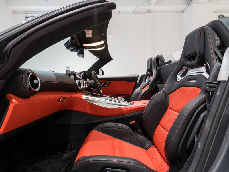 AMG GTS ロードスター 正規D車 後期 OPカラー AMGダイナミックプラス&パフォーマンスシートPKG シートヒーター&ベンチレーター 純正ナビTV バックカメラ Burmesterハイエンド リアアクスル 19&20インチAW 2年保証