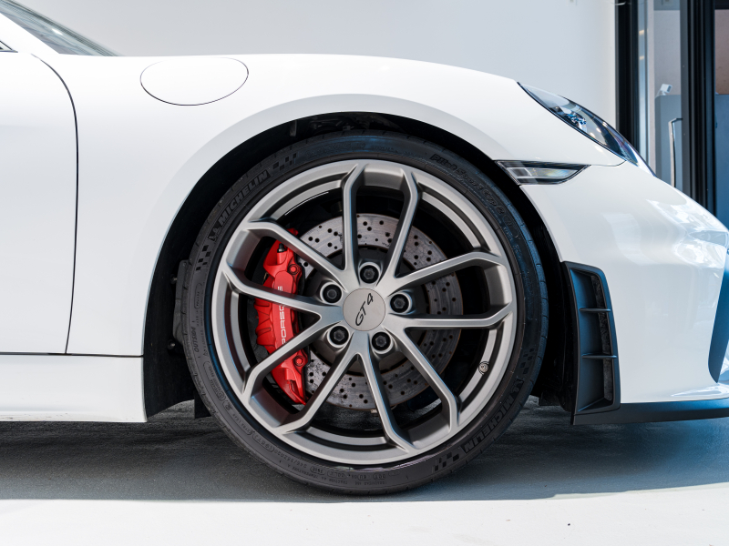 ポルシェ 718 ケイマン GT4 6MT ｸﾗﾌﾞｽﾎﾟｰﾂ&ｸﾛﾉPKG　正規D車 1ｵｰﾅｰ 右H ﾌﾙﾊﾞｹｯﾄｼｰﾄ PCMﾅﾋﾞ Bｶﾒﾗ CarPlay ｷｾﾉﾝﾍｯﾄﾞﾗｲﾄ ｽﾎﾟｰﾂEX 純正20AW