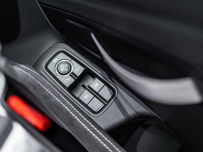 ポルシェ 718 ケイマン GT4 6MT ｸﾗﾌﾞｽﾎﾟｰﾂ&ｸﾛﾉPKG　正規D車 1ｵｰﾅｰ 右H ﾌﾙﾊﾞｹｯﾄｼｰﾄ PCMﾅﾋﾞ Bｶﾒﾗ CarPlay ｷｾﾉﾝﾍｯﾄﾞﾗｲﾄ ｽﾎﾟｰﾂEX 純正20AW