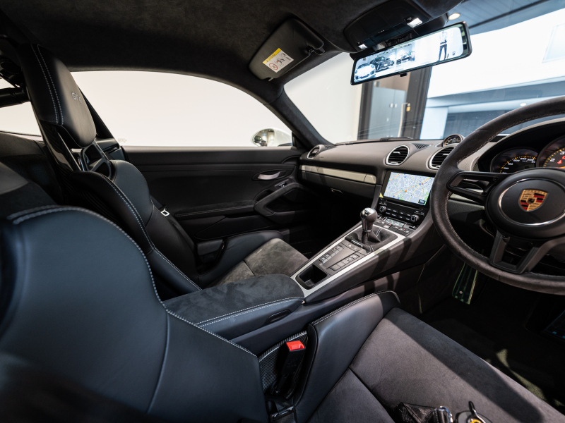 ポルシェ 718 ケイマン GT4 6MT ｸﾗﾌﾞｽﾎﾟｰﾂ&ｸﾛﾉPKG　正規D車 1ｵｰﾅｰ 右H ﾌﾙﾊﾞｹｯﾄｼｰﾄ PCMﾅﾋﾞ Bｶﾒﾗ CarPlay ｷｾﾉﾝﾍｯﾄﾞﾗｲﾄ ｽﾎﾟｰﾂEX 純正20AW