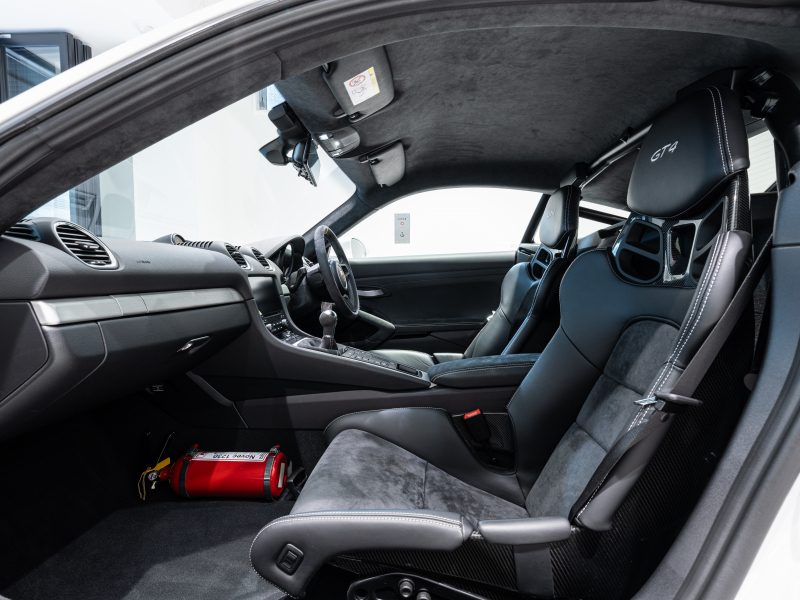 ポルシェ 718 ケイマン GT4 6MT ｸﾗﾌﾞｽﾎﾟｰﾂ&ｸﾛﾉPKG　正規D車 1ｵｰﾅｰ 右H ﾌﾙﾊﾞｹｯﾄｼｰﾄ PCMﾅﾋﾞ Bｶﾒﾗ CarPlay ｷｾﾉﾝﾍｯﾄﾞﾗｲﾄ ｽﾎﾟｰﾂEX 純正20AW