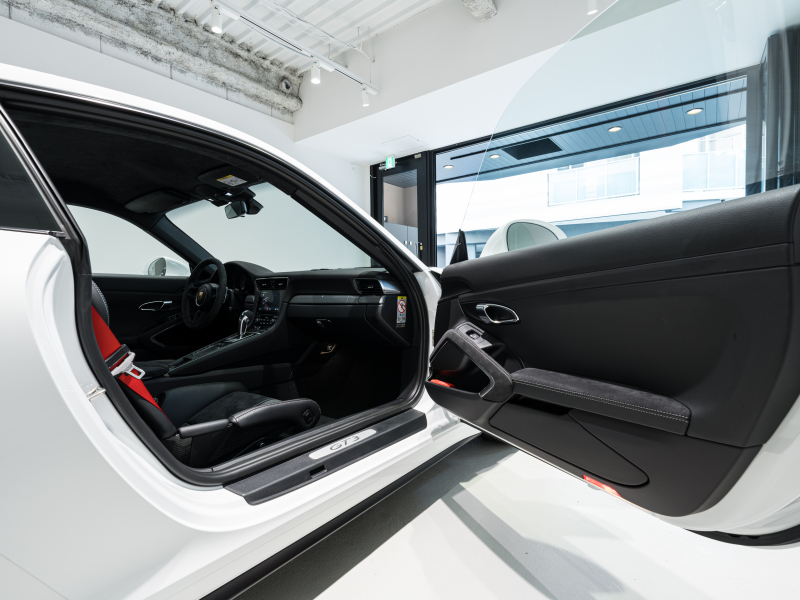 ポルシェ 911(Type991.2) GT3 ｸﾗﾌﾞｽﾎﾟｰﾂPKG　正規D車 ﾌﾙﾊﾞｹｯﾄｼｰﾄ 純正PCMﾅﾋﾞ ﾘﾊﾞｰｼﾝｸﾞｶﾒﾗ CarPlay PowerCraftﾌﾙｴｷ BBS専用20AW