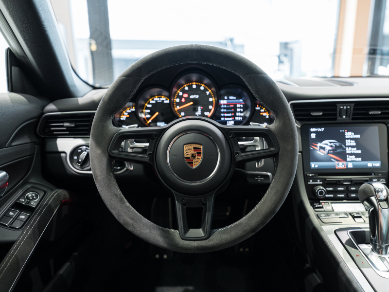 ポルシェ 911(Type991.2) GT3 ｸﾗﾌﾞｽﾎﾟｰﾂPKG　正規D車 ﾌﾙﾊﾞｹｯﾄｼｰﾄ 純正PCMﾅﾋﾞ ﾘﾊﾞｰｼﾝｸﾞｶﾒﾗ CarPlay PowerCraftﾌﾙｴｷ BBS専用20AW