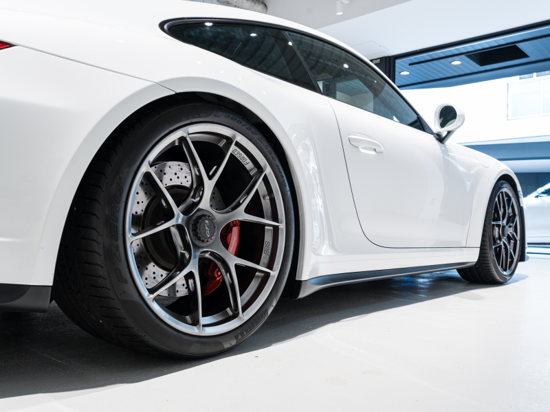 ポルシェ 911(Type991.2) GT3 ｸﾗﾌﾞｽﾎﾟｰﾂPKG　正規D車 ﾌﾙﾊﾞｹｯﾄｼｰﾄ 純正PCMﾅﾋﾞ ﾘﾊﾞｰｼﾝｸﾞｶﾒﾗ CarPlay PowerCraftﾌﾙｴｷ BBS専用20AW