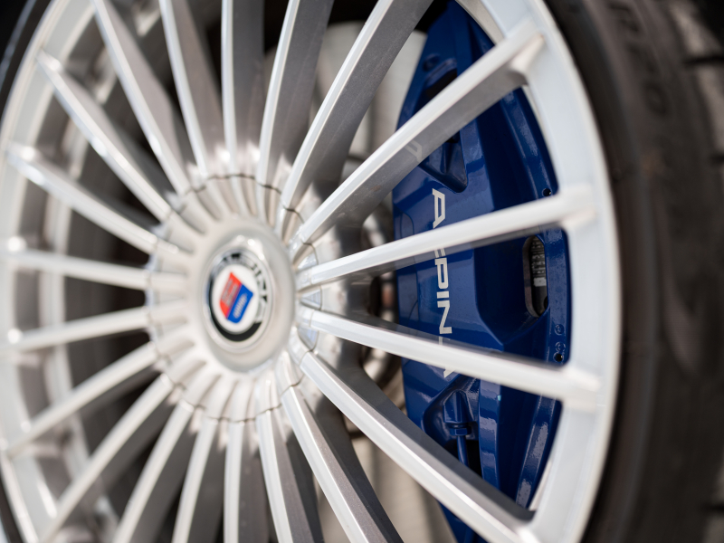 アルピナ D3 S Limousine Allrad　正規D車 1ｵｰﾅｰ OPｶﾗｰ ｱﾙﾋﾟﾅｾｰﾌﾃｨPKG ﾌﾙﾚｻﾞｰﾒﾘﾉ 黒革 ｻﾝﾙｰﾌ 純正iDriveﾅﾋﾞ ﾌﾙｾｸﾞTV CarPlay BMWﾚｰｻﾞｰﾗｲﾄ ｸﾗｼｯｸ20AW　2年保証