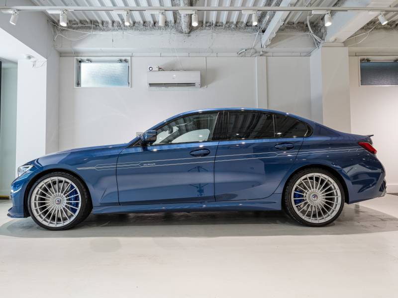 アルピナ D3 S Limousine Allrad　正規D車 1ｵｰﾅｰ OPｶﾗｰ ｱﾙﾋﾟﾅｾｰﾌﾃｨPKG ﾌﾙﾚｻﾞｰﾒﾘﾉ 黒革 ｻﾝﾙｰﾌ 純正iDriveﾅﾋﾞ ﾌﾙｾｸﾞTV CarPlay BMWﾚｰｻﾞｰﾗｲﾄ ｸﾗｼｯｸ20AW　2年保証