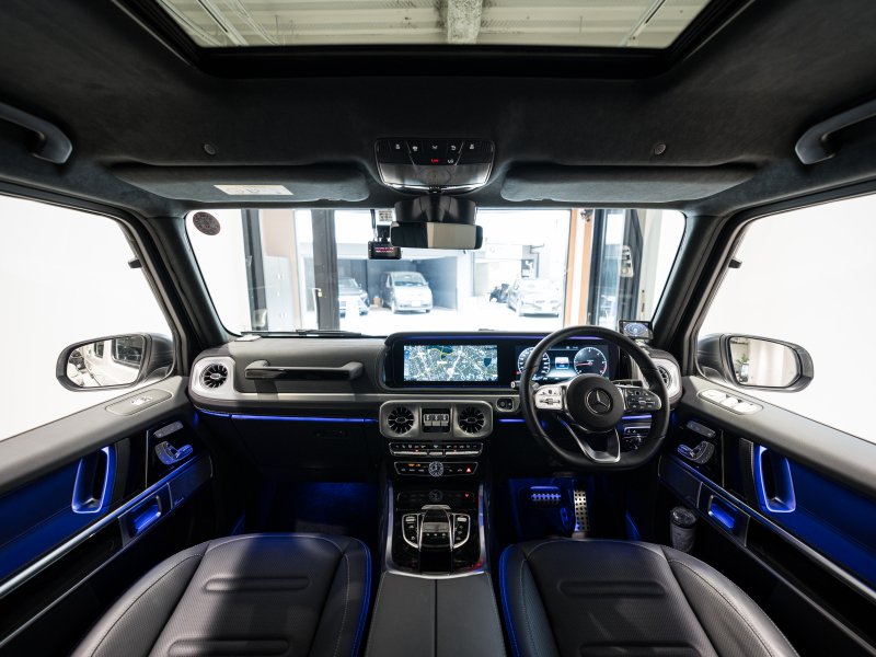 メルセデスベンツ Gクラス G400d AMGﾗｲﾝ ﾗｸﾞｼﾞｭｱﾘｰPKG　正規D車 ﾅｲﾄPKG仕様 右H Meｺﾈｸﾄ 黒革 ｻﾝﾙｰﾌ 純正ﾅﾋﾞTV Burmester 電動ｻｲﾄﾞｽﾃｯﾌﾟ ﾌﾞﾗｯｸﾍﾟｲﾝﾄ20AW　2年保証