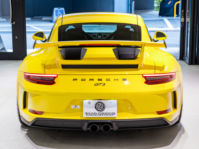 ポルシェ 911(Type991.2) GT3 クラブスポーツ&スポーツクロノPKG 正規D車 Fリフター PCCB フルバケットシート 純正PCMナビ リバーシングカメラ CarPlay LEDヘッドライト 20AW 2年保証