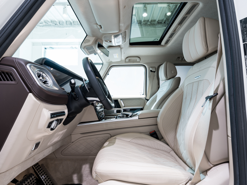 AMG Gクラス G63 AMGﾚｻﾞｰｴｸｽｸﾙｰｼﾌﾞPKG　正規D車 左H 1ｵｰﾅｰ Meｺﾈｸﾄ ﾏｷｱｰﾄﾍﾞｰｼﾞｭ革 ｻﾝﾙｰﾌ 純正ﾅﾋﾞTV Burmester AMGﾊﾟﾌｫｰﾏﾝｽEX AMG20ｲﾝﾁAW　2年保証