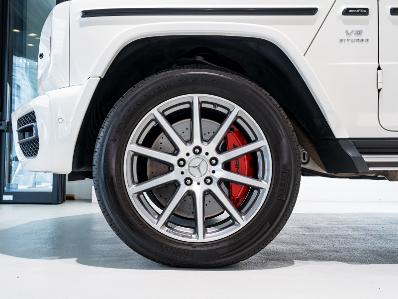 AMG Gクラス G63 AMGﾚｻﾞｰｴｸｽｸﾙｰｼﾌﾞPKG　正規D車 左H 1ｵｰﾅｰ Meｺﾈｸﾄ ﾏｷｱｰﾄﾍﾞｰｼﾞｭ革 ｻﾝﾙｰﾌ 純正ﾅﾋﾞTV Burmester AMGﾊﾟﾌｫｰﾏﾝｽEX AMG20ｲﾝﾁAW　2年保証