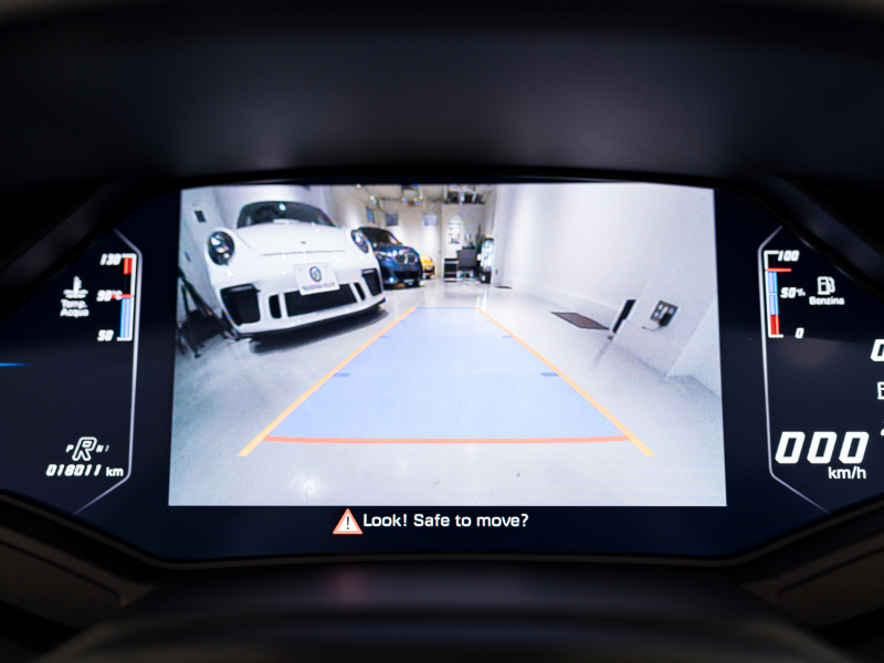 ランボルギーニ ウラカン Spyder LP580-2　正規D車 Bianco Icarus ﾌﾛﾝﾄﾘﾌﾀｰ ﾌﾙ電動ｼｰﾄ Q-citura 純正ﾅﾋﾞ ﾘｱｶﾒﾗ ﾏｸﾞﾈﾄﾚｵﾛｼﾞｶﾙｻｽ NOVITECｻｽ ｽﾎﾟｰﾂｴｷｿﾞｰｽﾄ 鍛造20AW