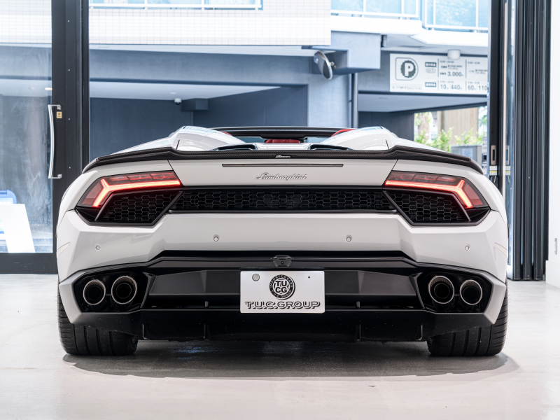 ランボルギーニ ウラカン Spyder LP580-2　正規D車 Bianco Icarus ﾌﾛﾝﾄﾘﾌﾀｰ ﾌﾙ電動ｼｰﾄ Q-citura 純正ﾅﾋﾞ ﾘｱｶﾒﾗ ﾏｸﾞﾈﾄﾚｵﾛｼﾞｶﾙｻｽ NOVITECｻｽ ｽﾎﾟｰﾂｴｷｿﾞｰｽﾄ 鍛造20AW