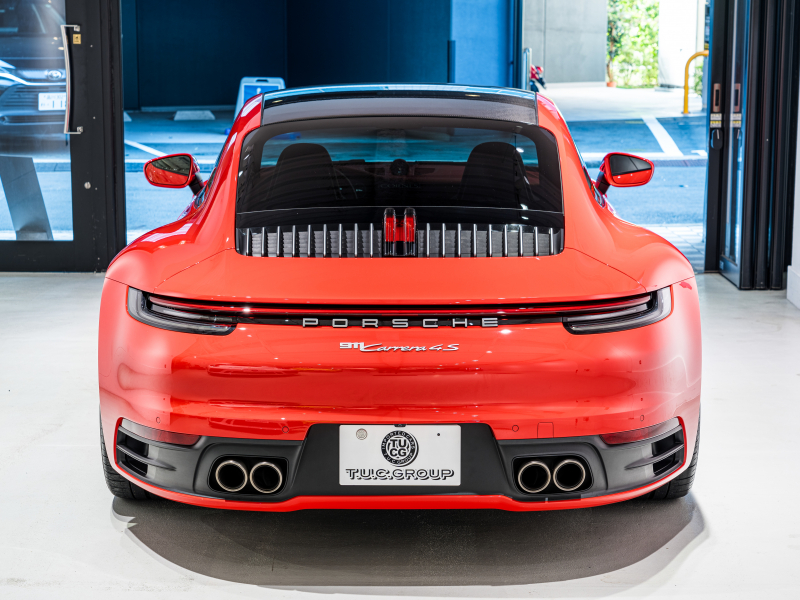 ポルシェ 911(Type992) ｶﾚﾗ4S ｽﾎﾟｰﾂｸﾛﾉPKG　正規D車 左H Fﾘﾌﾄ PDCC ｴﾝﾄﾘｰD ﾌﾙﾚｻﾞｰｲﾝﾃﾘｱ ﾎﾞﾙﾄﾞｰﾚｯﾄﾞ革 軽量ｶｰﾎﾞﾝﾙｰﾌ 純正PCMﾅﾋﾞ CarPlay ACC ｻﾗｳﾝﾄﾞｶﾒﾗ ｶﾚﾗS20/21AW　2年保証