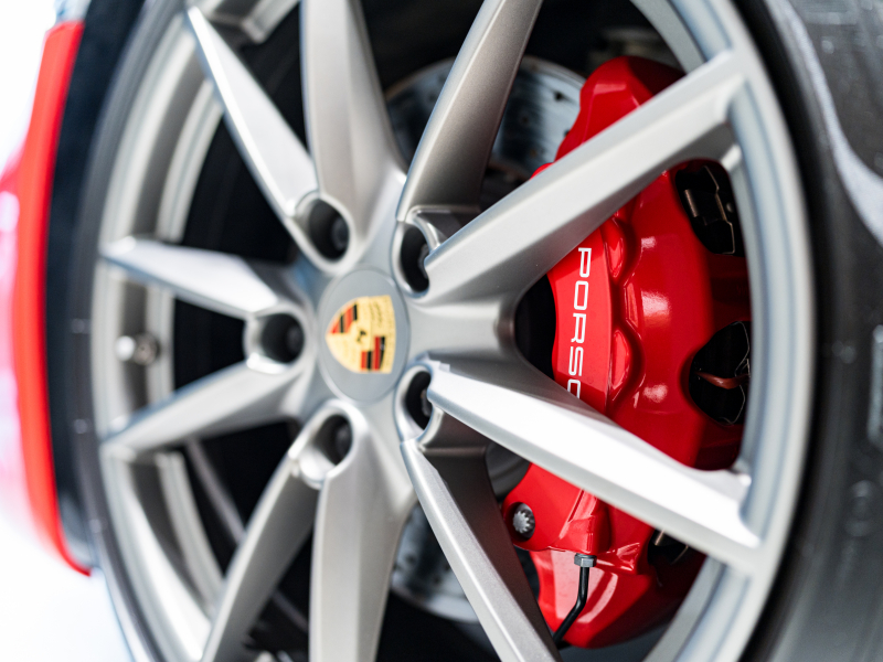 ポルシェ 911(Type992) ｶﾚﾗ4S ｽﾎﾟｰﾂｸﾛﾉPKG　正規D車 左H Fﾘﾌﾄ PDCC ｴﾝﾄﾘｰD ﾌﾙﾚｻﾞｰｲﾝﾃﾘｱ ﾎﾞﾙﾄﾞｰﾚｯﾄﾞ革 軽量ｶｰﾎﾞﾝﾙｰﾌ 純正PCMﾅﾋﾞ CarPlay ACC ｻﾗｳﾝﾄﾞｶﾒﾗ ｶﾚﾗS20/21AW　2年保証