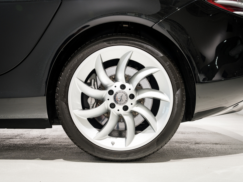 メルセデスベンツ SLRマクラーレン 正規ﾃﾞｨｰﾗｰ車 国内22台限定 ｼﾙﾊﾞｰｱﾛｰﾚｻﾞｰ ﾀｰﾋﾞﾝﾃﾞｻﾞｲﾝAW CFRPﾓﾉｺｯｸ C-BRAKE ｱﾀﾞﾌﾟﾃｨﾌﾞｽﾎﾟｲﾗｰ 社外ﾅﾋﾞ ﾊﾞｯｸｶﾒﾗ BOSEｻｳﾝﾄﾞ