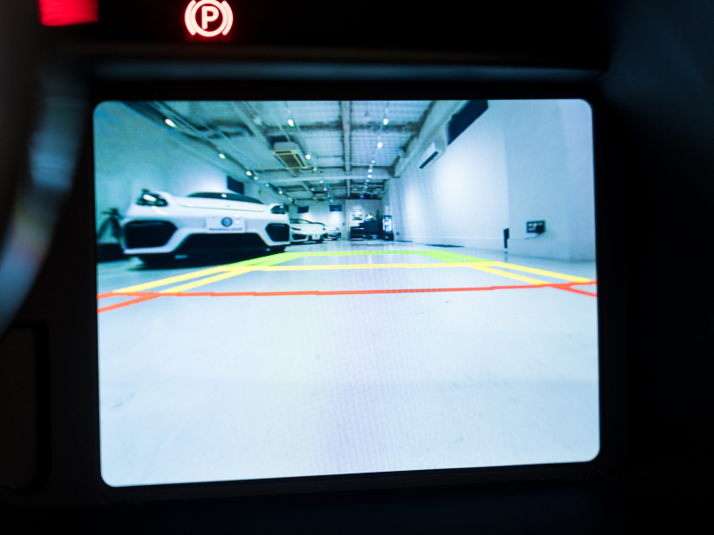 フェラーリ 488スパイダー F1 DCT 正規D車 RossoCorsa フロントサスペンションリフティング Cremaレザー フル電動シート シートヒーター カーボンLEDステア カーボンインテリア JBLサウンド 鍛造20AW