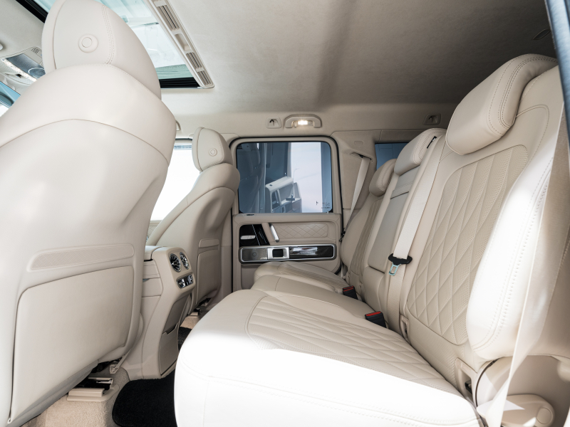 AMG Gクラス G63 AMGﾚｻﾞｰｴｸｽｸﾙｰｼﾌﾞPKG　正規D車 右H Meｺﾈｸﾄ ﾏｷｱｰﾄﾍﾞｰｼﾞｭ革 ｻﾝﾙｰﾌ 純正ﾅﾋﾞTV Burmester AMGﾊﾟﾌｫｰﾏﾝｽEX AMG22ｲﾝﾁAW 電動ｻｲﾄﾞｽﾃｯﾌﾟ ﾛｰﾀﾞｳﾝ　2年保証