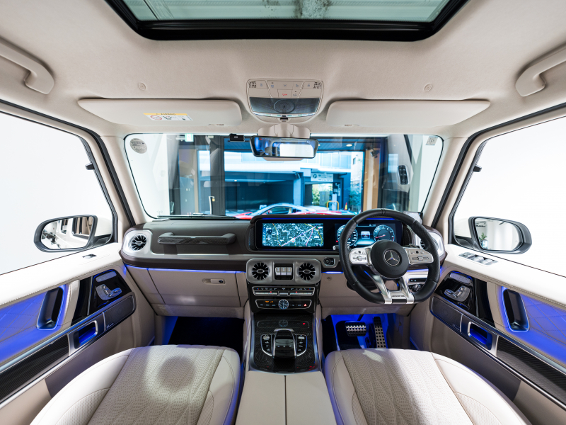 AMG Gクラス G63 AMGﾚｻﾞｰｴｸｽｸﾙｰｼﾌﾞPKG　正規D車 右H Meｺﾈｸﾄ ﾏｷｱｰﾄﾍﾞｰｼﾞｭ革 ｻﾝﾙｰﾌ 純正ﾅﾋﾞTV Burmester AMGﾊﾟﾌｫｰﾏﾝｽEX AMG22ｲﾝﾁAW 電動ｻｲﾄﾞｽﾃｯﾌﾟ ﾛｰﾀﾞｳﾝ　2年保証