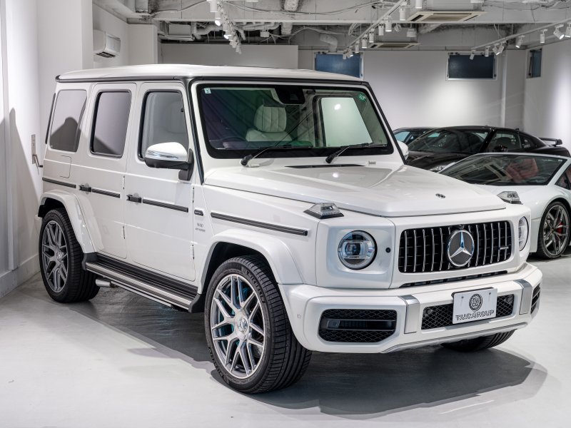AMG Gクラス G63 AMGﾚｻﾞｰｴｸｽｸﾙｰｼﾌﾞPKG　正規D車 右H Meｺﾈｸﾄ ﾏｷｱｰﾄﾍﾞｰｼﾞｭ革 ｻﾝﾙｰﾌ 純正ﾅﾋﾞTV Burmester AMGﾊﾟﾌｫｰﾏﾝｽEX AMG22ｲﾝﾁAW 電動ｻｲﾄﾞｽﾃｯﾌﾟ ﾛｰﾀﾞｳﾝ　2年保証