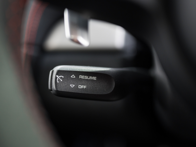 ポルシェ 718 ケイマン GT4 PDK ｽﾎﾟｰﾂｸﾛﾉPKG　正規D車 右H ﾌﾙﾚｻﾞｰｲﾝﾃﾘｱ 18wayｱﾀﾞﾌﾟﾃｨﾌﾞｽﾎﾟｰﾂｼｰﾄ PCMﾅﾋﾞ Bｶﾒﾗ CarPlay BOSE LEDﾍｯﾄﾞﾗｲﾄPDLS+ ｱｸﾗﾎﾟﾘﾝｸﾊﾟｲﾌﾟ 純正20AW