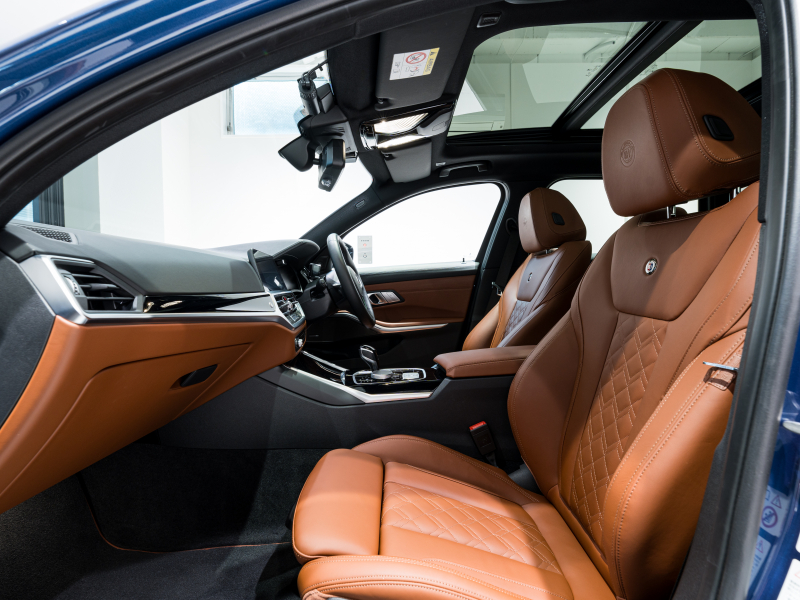 アルピナ D3 S Allrad Touring　正規D車 1ｵｰﾅｰ ｾｰﾌﾃｨPKG ACC ﾌﾙﾚｻﾞｰﾒﾘﾉ ﾀﾙﾄｩｰﾌｫ ﾊﾟﾉﾗﾏSR 全席ﾋｰﾀｰ 純正ﾅﾋﾞ 360ｶﾒﾗ harman/kardon HUD　新車保証継承可