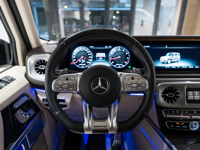 AMG Gクラス G63 AMGレザーエクスクルーシブPKG 正規D車 左H Meコネクト マキアートベージュ革 サンルーフ 純正ナビTV Burmester AMGパフォーマンスEX AMG20インチAW OPカラー 2年保証