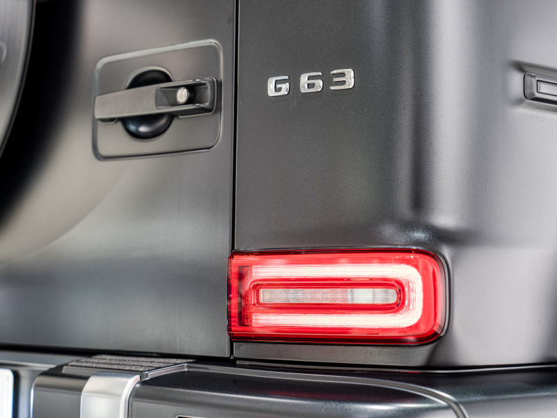 AMG Gクラス G63 AMGレザーエクスクルーシブPKG 正規D車 左H Meコネクト マキアートベージュ革 サンルーフ 純正ナビTV Burmester AMGパフォーマンスEX AMG20インチAW OPカラー 2年保証
