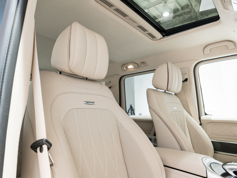 AMG Gクラス G63 AMGレザーエクスクルーシブPKG 正規D車 左H Meコネクト マキアートベージュ革 サンルーフ 純正ナビTV Burmester AMGパフォーマンスEX AMG20インチAW OPカラー 2年保証