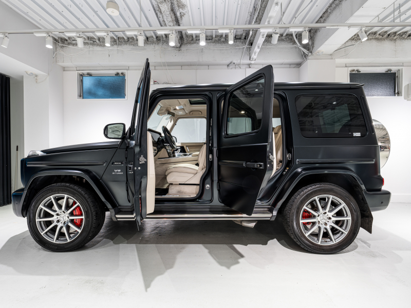 AMG Gクラス G63 AMGレザーエクスクルーシブPKG 正規D車 左H Meコネクト マキアートベージュ革 サンルーフ 純正ナビTV Burmester AMGパフォーマンスEX AMG20インチAW OPカラー 2年保証