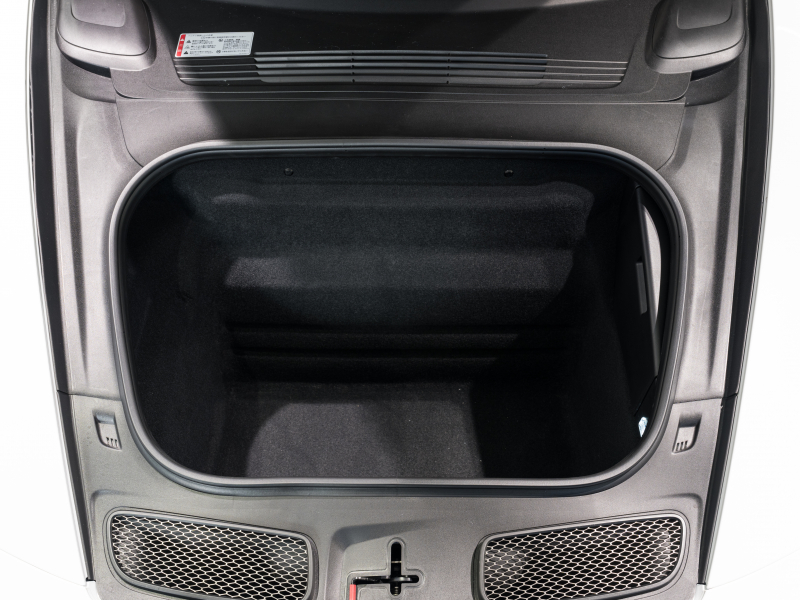 ポルシェ 911(Type992) GT3 PDK クラブスポーツPKG 正規D車 左H フロントリフト フルバケットシート カーボンルーフ PCMナビ CarPlay PDLSティンテッドLEDヘッドライト カーボンインテリアPKG 新車保証