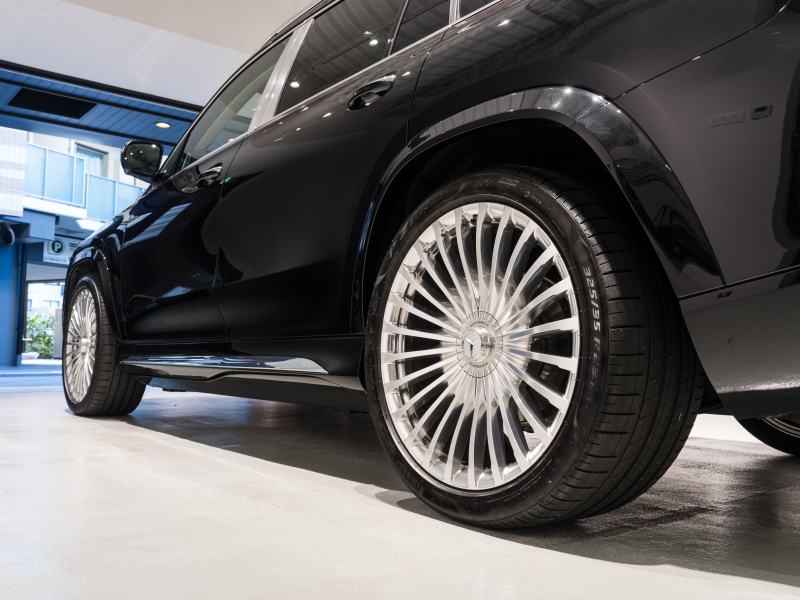 メルセデスマイバッハ GLS GLS600 4MATIC ﾌｧｰｽﾄｸﾗｽPKG　正規D車 4人乗り OPﾂｰﾄﾝｶﾗｰ ﾏﾎｶﾞﾆｰﾌﾞﾗｳﾝ&ﾏｷｱｰﾄﾍﾞｰｼﾞｭｲﾝﾃﾘｱ ﾊﾟﾉﾗﾏSR 純正MBUX 360ｶﾒﾗ Burmesterﾊｲｴﾝﾄﾞ ﾘｱｴﾝﾀｰﾃｲﾝﾒﾝﾄ　新車保証継承可