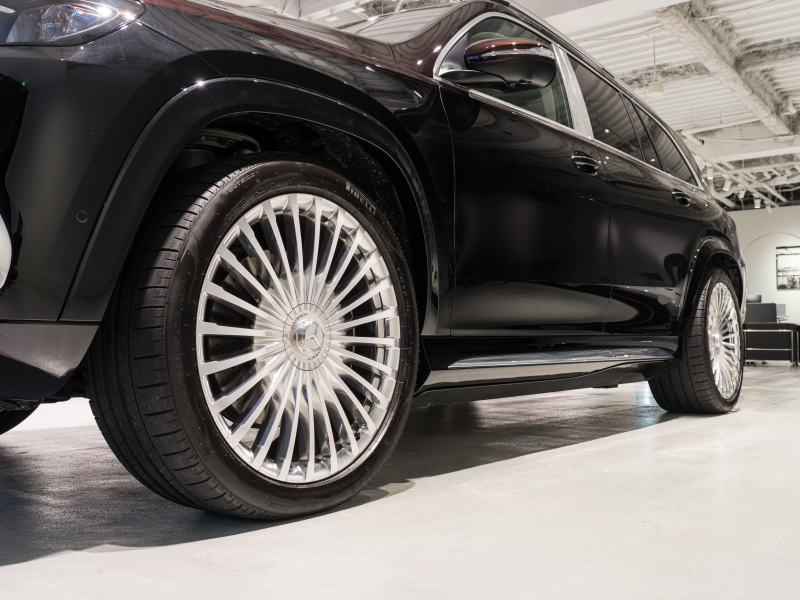 メルセデスマイバッハ GLS GLS600 4MATIC ﾌｧｰｽﾄｸﾗｽPKG　正規D車 4人乗り OPﾂｰﾄﾝｶﾗｰ ﾏﾎｶﾞﾆｰﾌﾞﾗｳﾝ&ﾏｷｱｰﾄﾍﾞｰｼﾞｭｲﾝﾃﾘｱ ﾊﾟﾉﾗﾏSR 純正MBUX 360ｶﾒﾗ Burmesterﾊｲｴﾝﾄﾞ ﾘｱｴﾝﾀｰﾃｲﾝﾒﾝﾄ　新車保証継承可