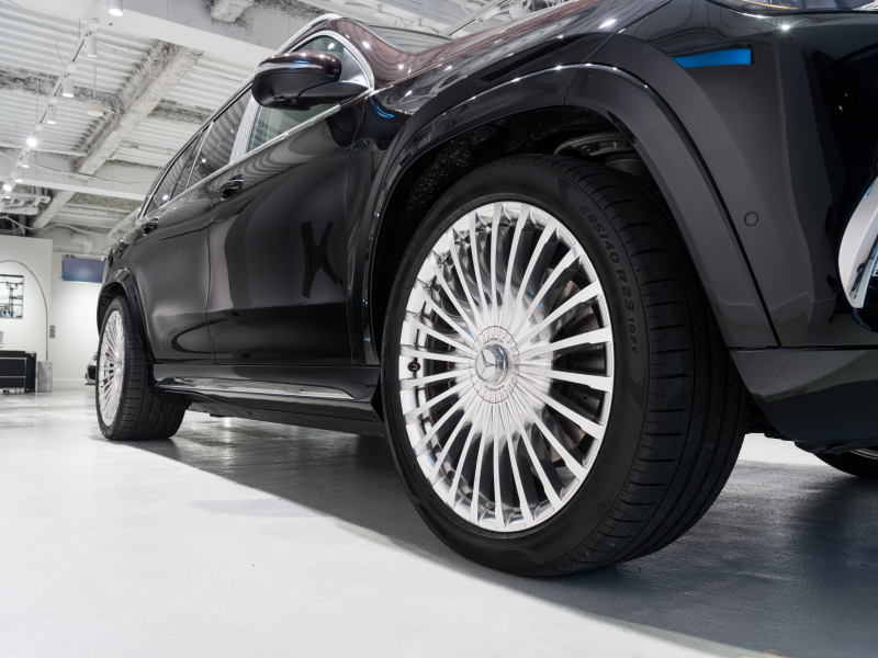 メルセデスマイバッハ GLS GLS600 4MATIC ﾌｧｰｽﾄｸﾗｽPKG　正規D車 4人乗り OPﾂｰﾄﾝｶﾗｰ ﾏﾎｶﾞﾆｰﾌﾞﾗｳﾝ&ﾏｷｱｰﾄﾍﾞｰｼﾞｭｲﾝﾃﾘｱ ﾊﾟﾉﾗﾏSR 純正MBUX 360ｶﾒﾗ Burmesterﾊｲｴﾝﾄﾞ ﾘｱｴﾝﾀｰﾃｲﾝﾒﾝﾄ　新車保証継承可