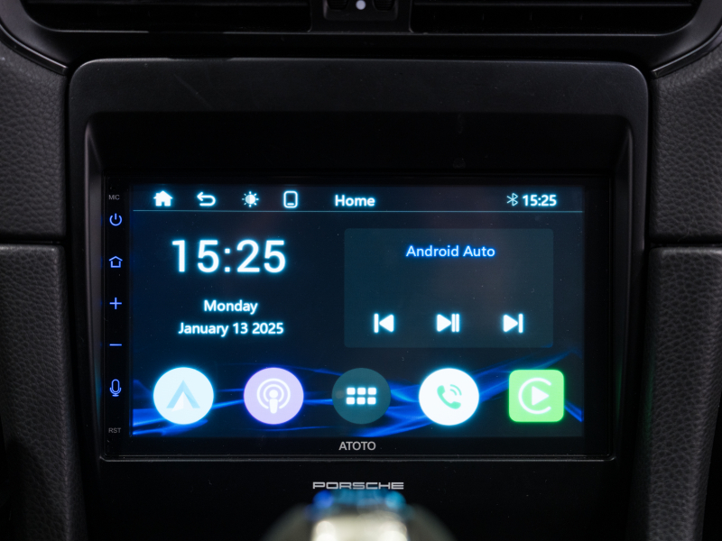 ポルシェ 911(Type991.1) GT3 PDK　2015年ﾓﾃﾞﾙ 並行輸入 左H 4wayｽﾎﾟｰﾂｼｰﾄ ﾃﾞｨｽﾌﾟﾚｲｵｰﾃﾞｨｵ Bｶﾒﾗ ｶｽﾀﾑﾍｯﾄﾞﾗｲﾄ Shark Werks Track Exhaust ASRﾊﾞﾙﾌﾞｺﾝﾄﾛｰﾗｰ 純正20AW