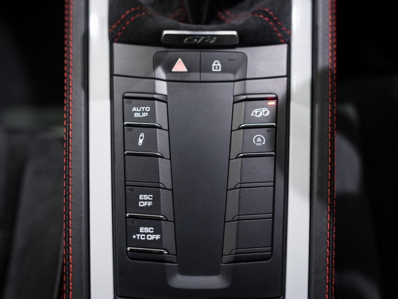 ポルシェ 718 ケイマン GT4 6MT ｸﾛﾉPKG　正規D車 右H ﾚｻﾞｰｲﾝﾃﾘｱ PCMﾅﾋﾞ Bｶﾒﾗ CarPlay ｷｾﾉﾝPDLS ｽﾎﾟｰﾂEX ﾍﾟｲﾝﾄｲﾝﾃﾘｱ 純正20AW