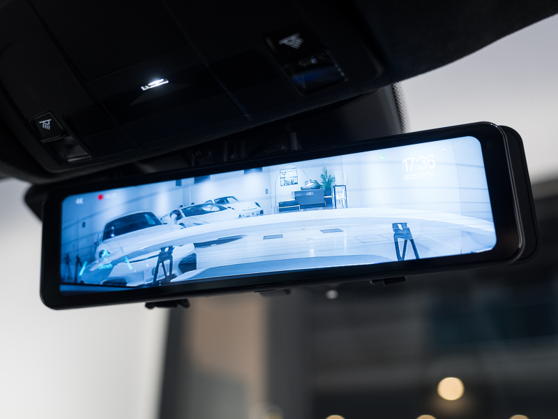 ポルシェ 718 ケイマン GT4 6MT ｸﾛﾉPKG　正規D車 右H ﾚｻﾞｰｲﾝﾃﾘｱ PCMﾅﾋﾞ Bｶﾒﾗ CarPlay ｷｾﾉﾝPDLS ｽﾎﾟｰﾂEX ﾍﾟｲﾝﾄｲﾝﾃﾘｱ 純正20AW