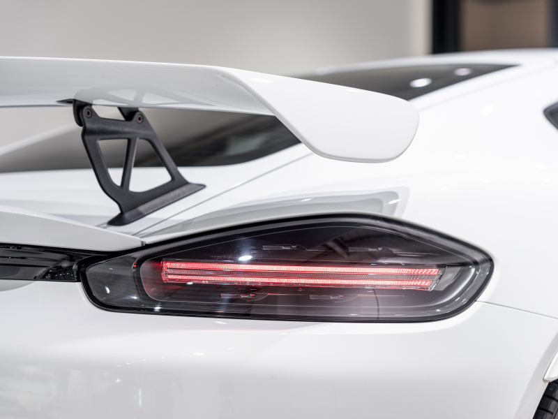 ポルシェ 718 ケイマン GT4 6MT ｸﾛﾉPKG　正規D車 右H ﾚｻﾞｰｲﾝﾃﾘｱ PCMﾅﾋﾞ Bｶﾒﾗ CarPlay ｷｾﾉﾝPDLS ｽﾎﾟｰﾂEX ﾍﾟｲﾝﾄｲﾝﾃﾘｱ 純正20AW