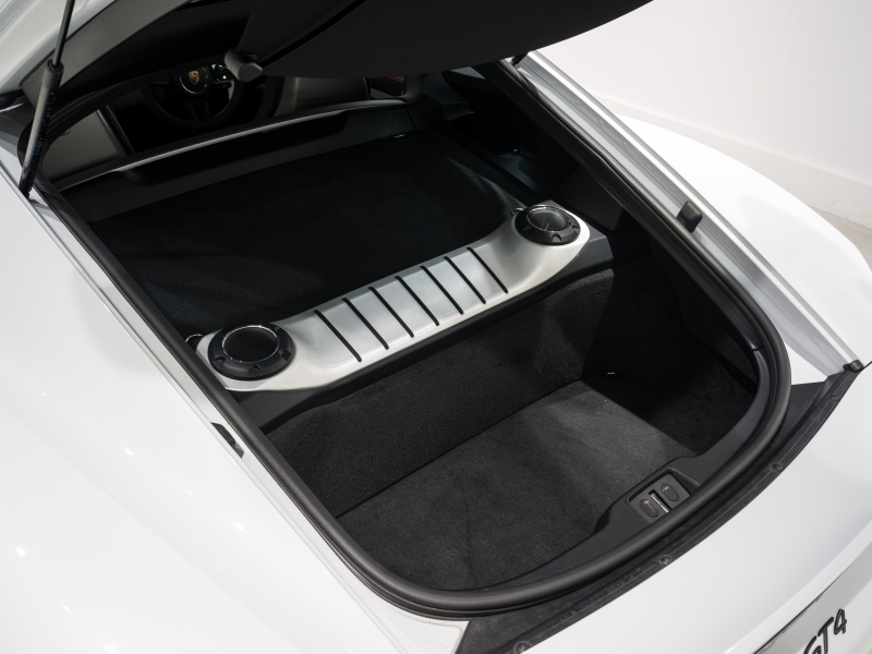 ポルシェ 718 ケイマン GT4 6MT ｸﾛﾉPKG　正規D車 右H ﾚｻﾞｰｲﾝﾃﾘｱ PCMﾅﾋﾞ Bｶﾒﾗ CarPlay ｷｾﾉﾝPDLS ｽﾎﾟｰﾂEX ﾍﾟｲﾝﾄｲﾝﾃﾘｱ 純正20AW