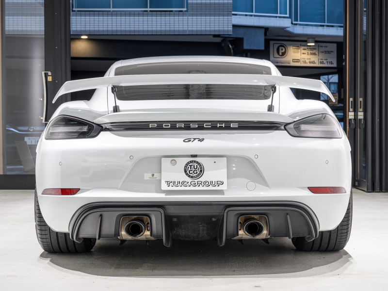 ポルシェ 718 ケイマン GT4 6MT ｸﾛﾉPKG　正規D車 右H ﾚｻﾞｰｲﾝﾃﾘｱ PCMﾅﾋﾞ Bｶﾒﾗ CarPlay ｷｾﾉﾝPDLS ｽﾎﾟｰﾂEX ﾍﾟｲﾝﾄｲﾝﾃﾘｱ 純正20AW