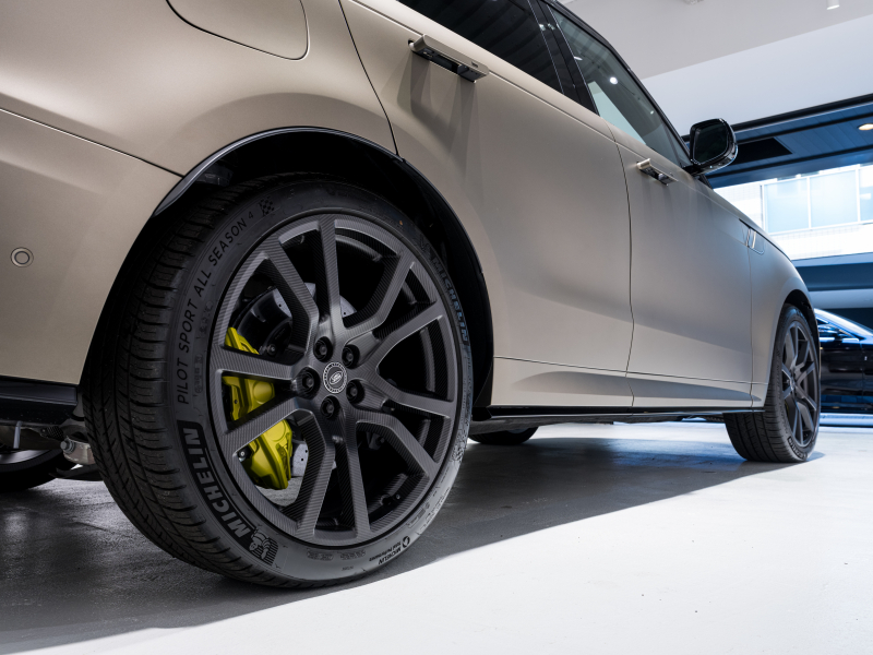 ランドローバー レンジローバーSPORT エディションワン 正規D車 国内75台限定 OPカラー300万 SVパフォーマンスシート パノラマSR カーボンホイール カーボンブレーキ 6Dダイナミックエアサス MERIDAN 新車保証継承可