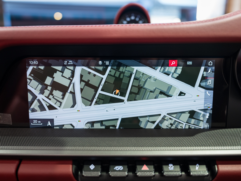 ポルシェ 911(Type992) ｶﾚﾗS ｶﾌﾞﾘｵﾚ　正規D車 ﾎﾞﾙﾄﾞｰﾚｯﾄﾞﾌﾙﾚｻﾞｰ ｼｰﾄﾍﾞﾝﾁﾚｰｼｮﾝ 純正PCM BOSEｻｳﾝﾄﾞ ACC ｽﾎﾟｰﾂｴｷｿﾞｰｽﾄ 20&21ｲﾝﾁAW　2年保証