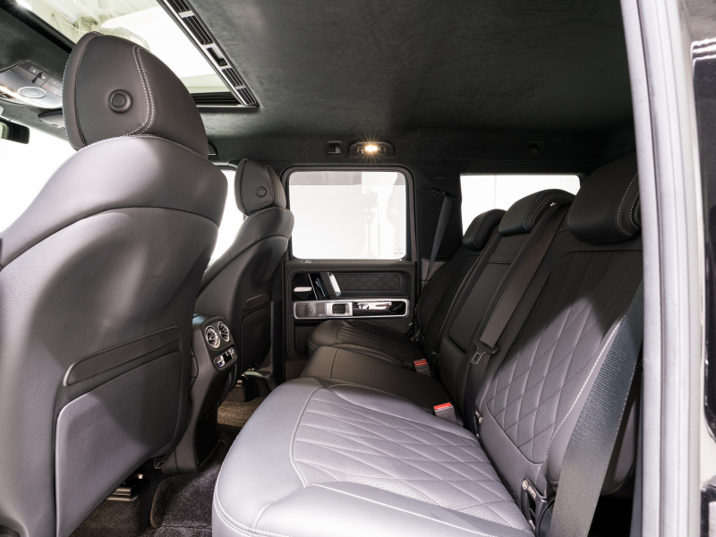 AMG Gクラス G63 AMGﾚｻﾞｰｴｸｽｸﾙｰｼﾌﾞPKG　正規D車 Meｺﾈｸﾄ 黒革 ｻﾝﾙｰﾌ 純正ﾅﾋﾞTV Burmester AMGﾊﾟﾌｫｰﾏﾝｽEX AMG20ｲﾝﾁAW 電動ｻｲﾄﾞｽﾃｯﾌﾟ　2年保証