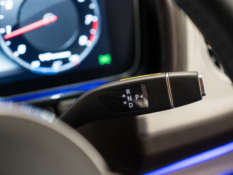 AMG Gクラス G63 AMGﾚｻﾞｰｴｸｽｸﾙｰｼﾌﾞPKG　正規D車 右H Meｺﾈｸﾄ ﾏｷｱｰﾄﾍﾞｰｼﾞｭ革 ｻﾝﾙｰﾌ 純正ﾅﾋﾞTV Burmester AMGﾊﾟﾌｫｰﾏﾝｽEX AMG20ｲﾝﾁAW　2年保証付