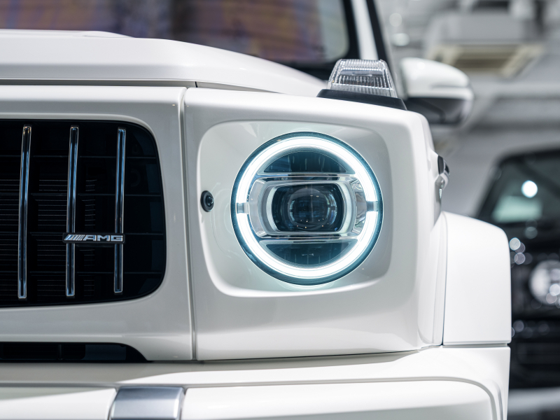 AMG Gクラス G63 AMGﾚｻﾞｰｴｸｽｸﾙｰｼﾌﾞPKG　正規D車 右H Meｺﾈｸﾄ ﾏｷｱｰﾄﾍﾞｰｼﾞｭ革 ｻﾝﾙｰﾌ 純正ﾅﾋﾞTV Burmester AMGﾊﾟﾌｫｰﾏﾝｽEX AMG20ｲﾝﾁAW　2年保証付