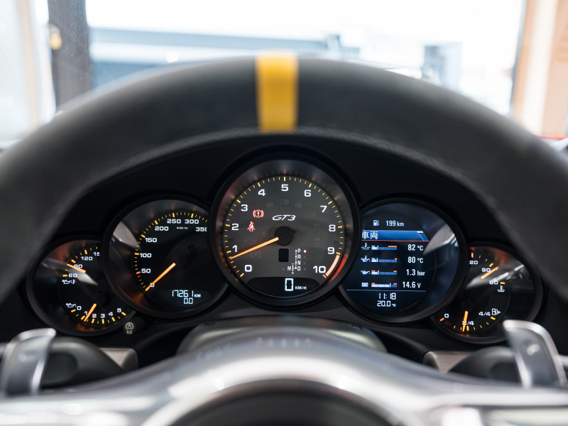ポルシェ 911(Type911) GT3 ｸﾗﾌﾞｽﾎﾟｰﾂ&ｽﾎﾟｰﾂｸﾛﾉPKG　正規D車 対策済E/G ｽﾎﾟｰﾂﾊﾞｹｯﾄｼｰﾄ 純正ﾅﾋﾞTV ﾊﾞｯｸｶﾒﾗ ｽﾎﾟｰﾂｴｷｿﾞｰｽﾄ 純正20AW
